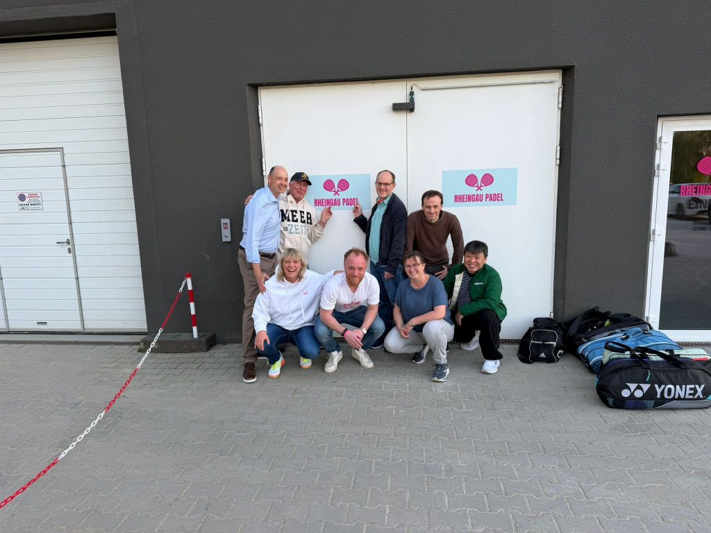 Zweite Mannschaft auf Abwegen – Besuch bei Rheingau&nbsp;Padel